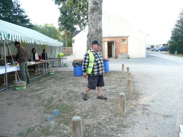 vide grenier 2012 (40).jpg